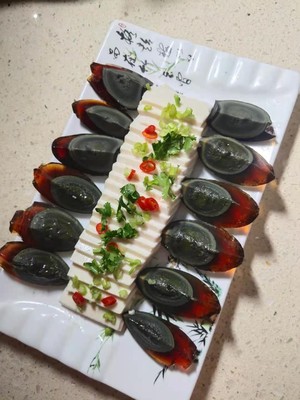 Chinese New Year Refreshing Side Dishes-tofu with Preserved Egg (pd061) recipe