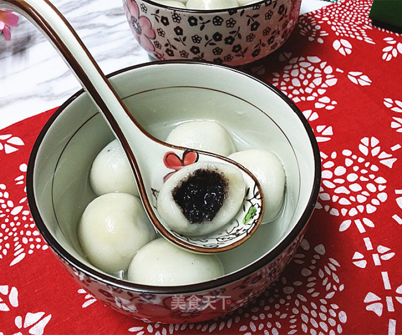 Black Sesame Walnut Mulberry Gnocchi recipe