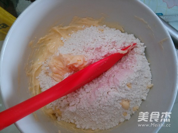 Meringue Pineapple Bread recipe