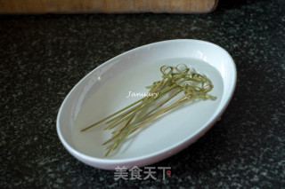 【shanghai】fried Shrimp Skewers with Herbs recipe