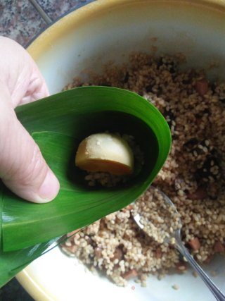 Salted Egg Yolk Zongzi recipe