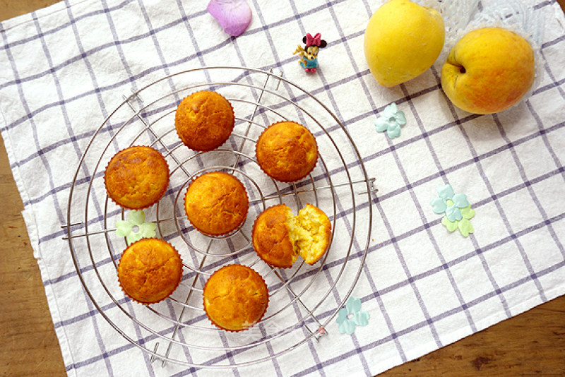 Fresh Fruit Yellow Peach Muffin recipe