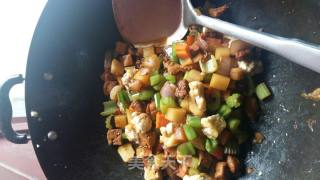 Nutritious Shrimp and Seasonal Vegetable Braised Rice recipe