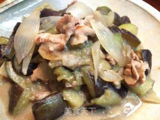 Stewed Pork with Onion and Eggplant recipe