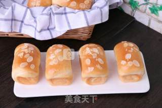 #新良第一节烤大赛#condensed Milk Buns (medium Species) recipe
