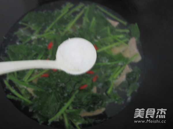 Chinese Wolfberry and Pork Liver Soup recipe