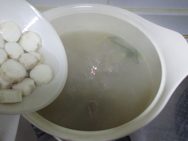 Yam Black Fungus Pork Rib Soup recipe