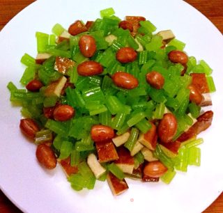 Celery Mixed with Fragrant Dried recipe