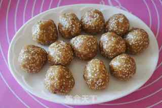 Heart-shaped Meringue Moon Cakes recipe