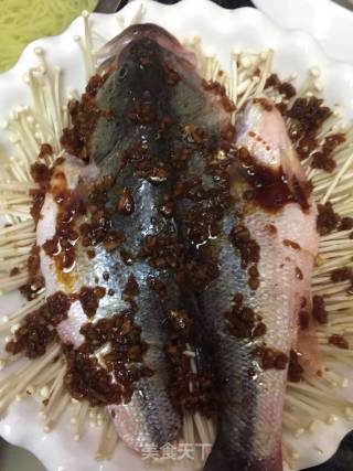Steamed Sea Bass with Enoki Mushroom recipe