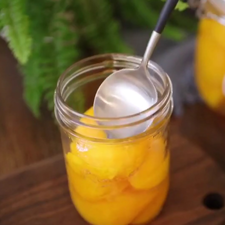 Canned Yellow Peach + Jelly recipe