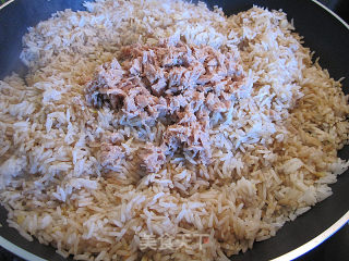 Shepherd's Purse Tuna Fried Rice recipe