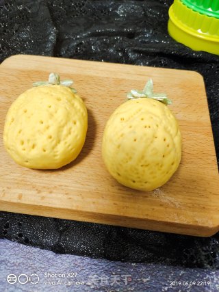 Cartoon Pineapple Bun recipe