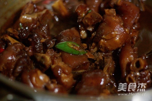 Braised Fermented Bean Curd Trotters recipe