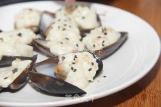 French Mustard Baked Mussels recipe