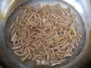 Xinlan Hand-made Private Kitchen [fresh Pepper Duck Intestines]-worrying about Love recipe