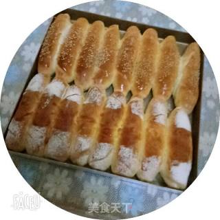 Light Cream Bean Paste Buns recipe