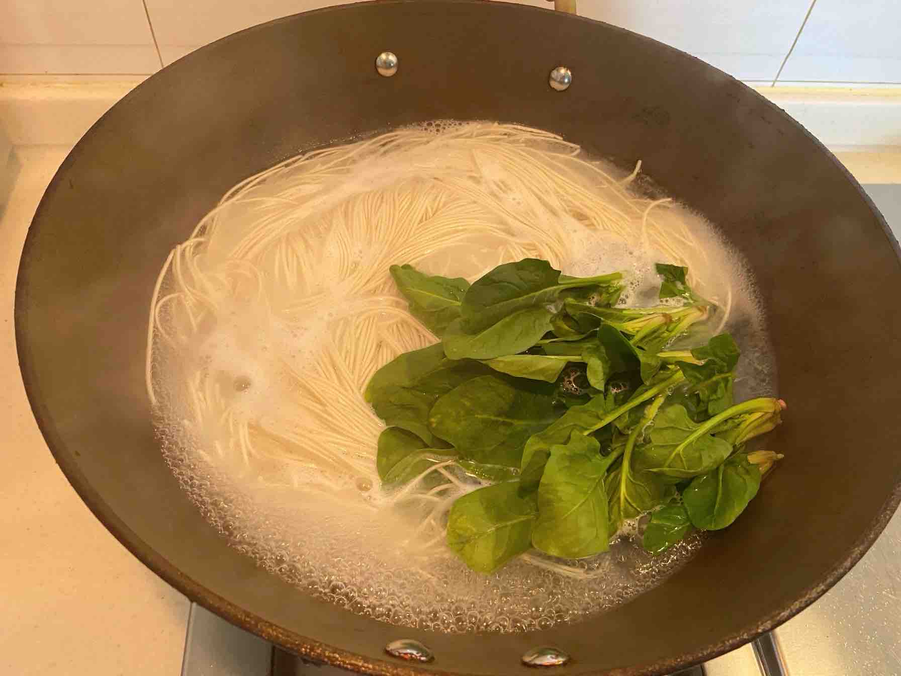 Dragon Beard Noodles with Minced Meat recipe