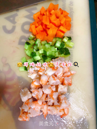 👩‍🍳cooking👩‍🍳: 🦞seafood🌰 Nuts🥚 Egg Fried Rice recipe