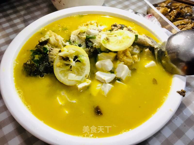 Lemon Crucian Tofu Soup recipe
