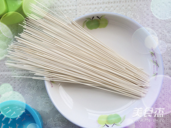 Noodles with Spicy Sauce recipe