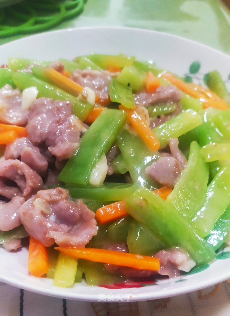 Stir-fried Lean Pork with Bamboo Shoots recipe