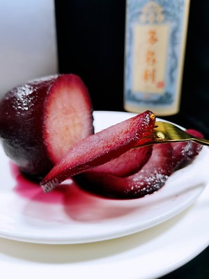 Red Wine Stewed Pears•tonifying Blood and Replenishing Qi recipe