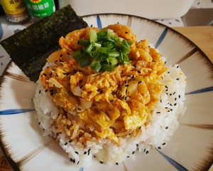 Japanese Style ∣spicy Cabbage Scrambled Egg Rice Bowl recipe