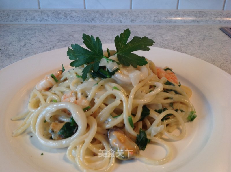 Assorted Seafood Pasta