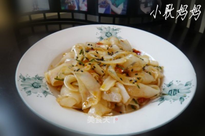 Stir-fried Liangpi with Chives recipe