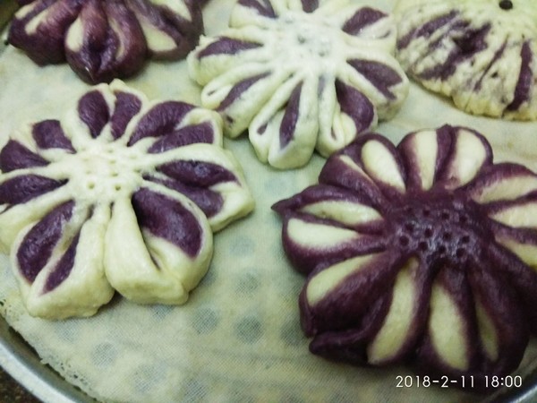 Flower Buns recipe