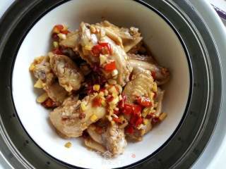 Steamed Chicken Wings with Chopped Pepper recipe