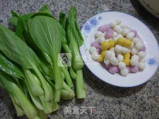 Stir-fried Three-color Rice Cake with Vegetable Core recipe