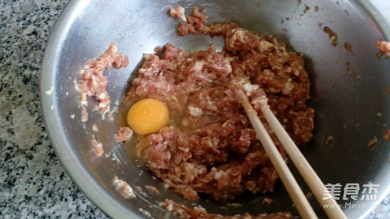 Celery, Cabbage and Meat Buns recipe