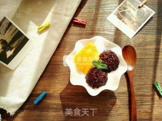 Mango White Snow Black Glutinous Rice Sweet and Sweet recipe