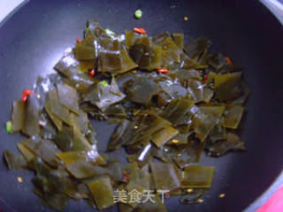 Spicy Fried Kelp. recipe