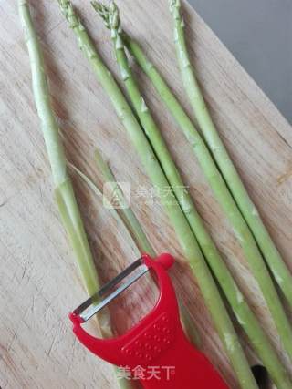 Asparagus and Cheese Salad recipe