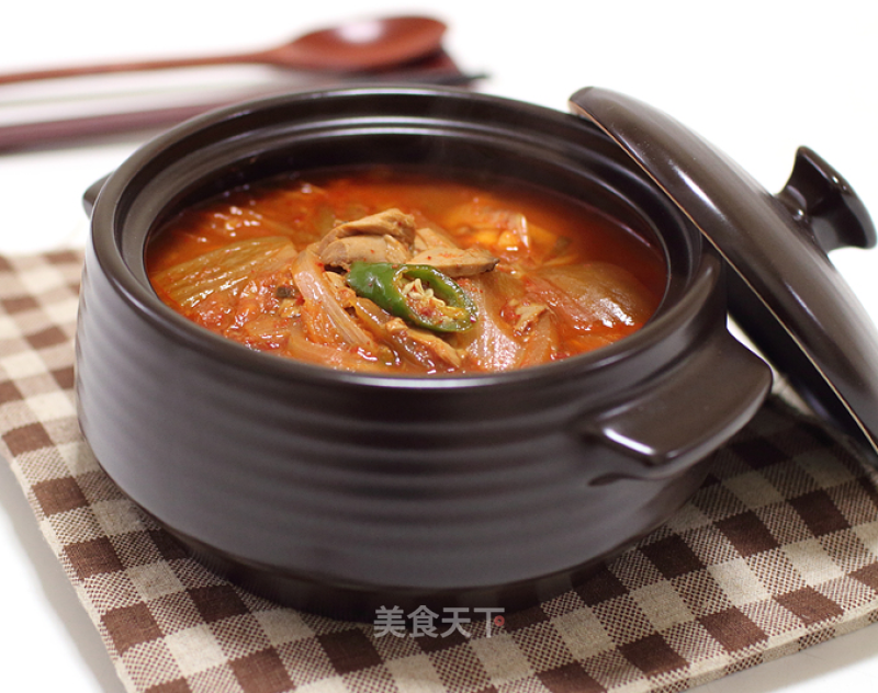 Korean Tuna Kimchi Soup-lazy Collection recipe