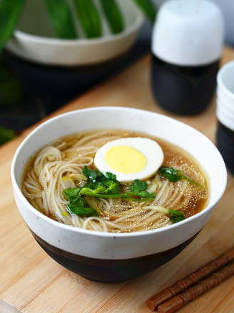 Home-cooked Noodles in Clear Soup recipe