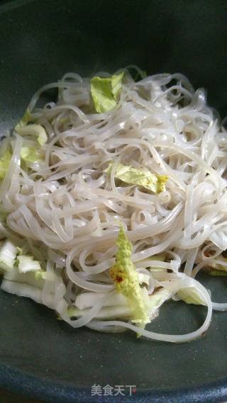 Spicy Stir-fried Cabbage with Sweet Potato Vermicelli recipe