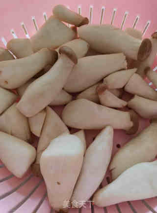 Homemade Dried Eryngii Mushrooms recipe