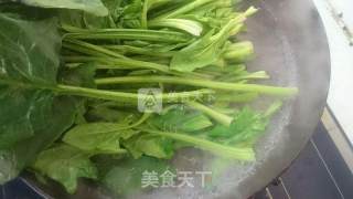 Spinach and Peanuts in Aged Vinegar recipe