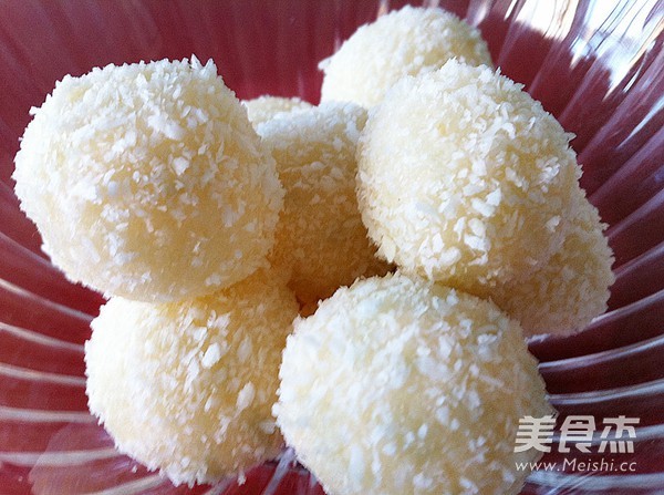 Egg White Coconut Balls recipe