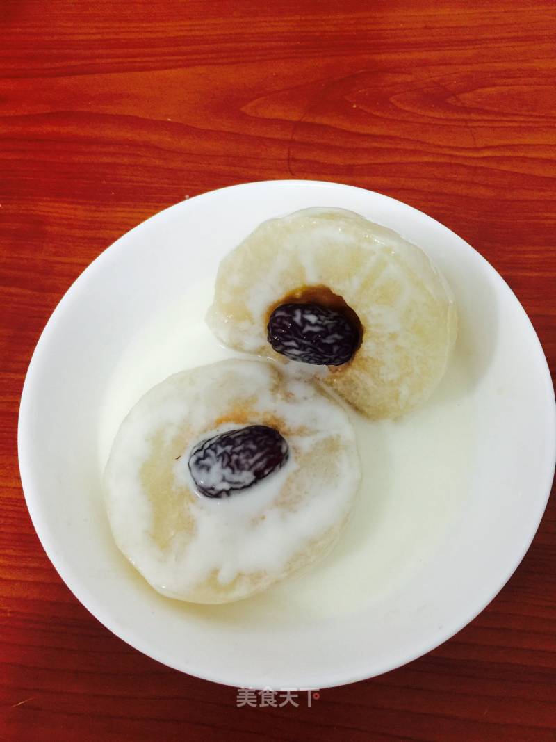 Yogurt Pear Steamed Dates recipe