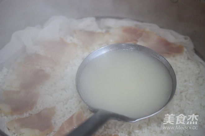 Steamed Rice with Big Bone Soup recipe