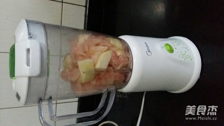 Red Pomelo Yogurt Shake recipe