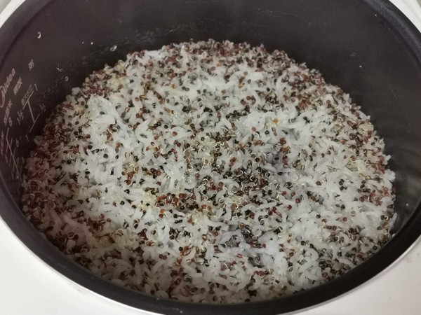 Three-color Quinoa Rice Bun recipe