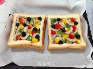 Lazy Breakfast----【toast Bacon Pizza】 recipe