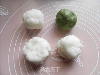 Natural Colored Snowy Moon Cakes recipe