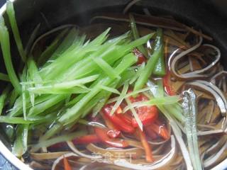 Spicy Lettuce with Dried Bean Curd recipe